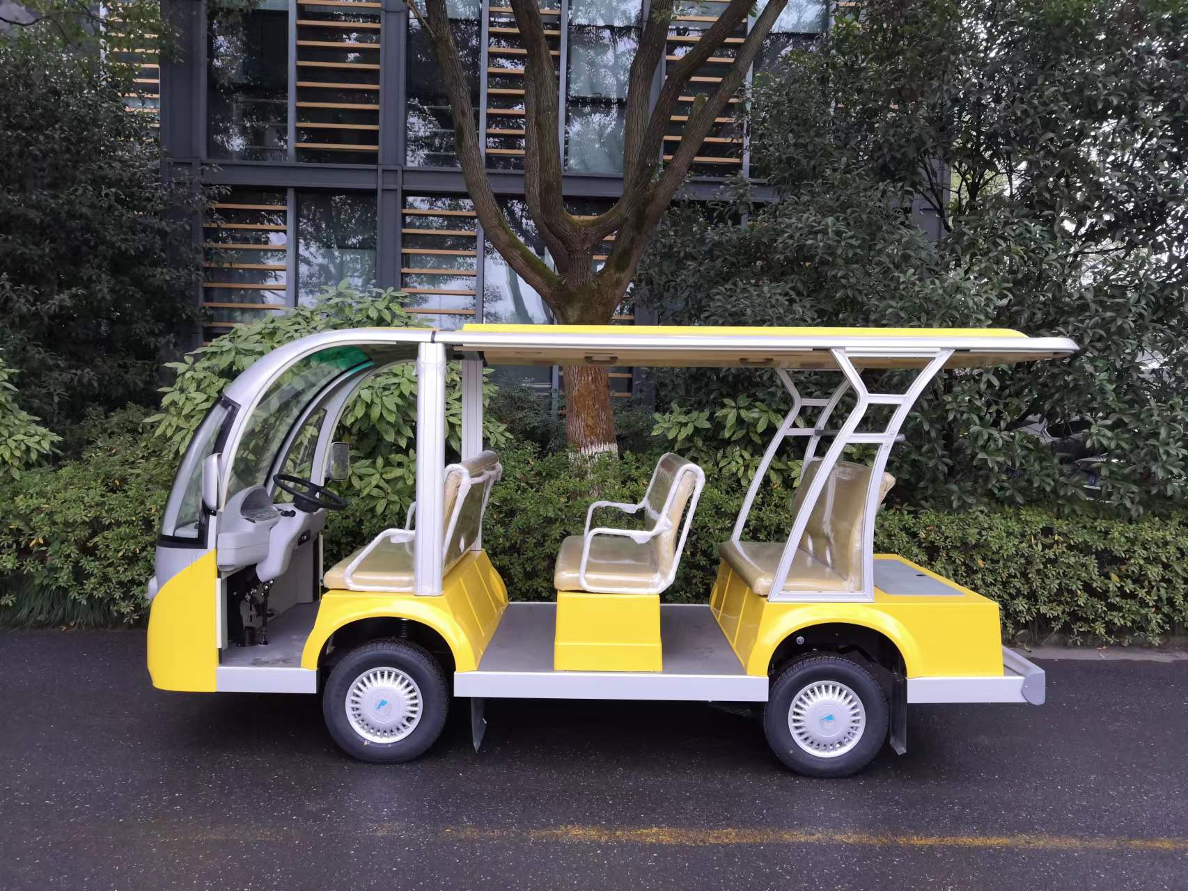 8座电动观光车 缩略图 5